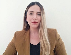Η πρώτη ανάθεση της Μαρίας (MACI ’21) στον χώρο της διερμηνείας